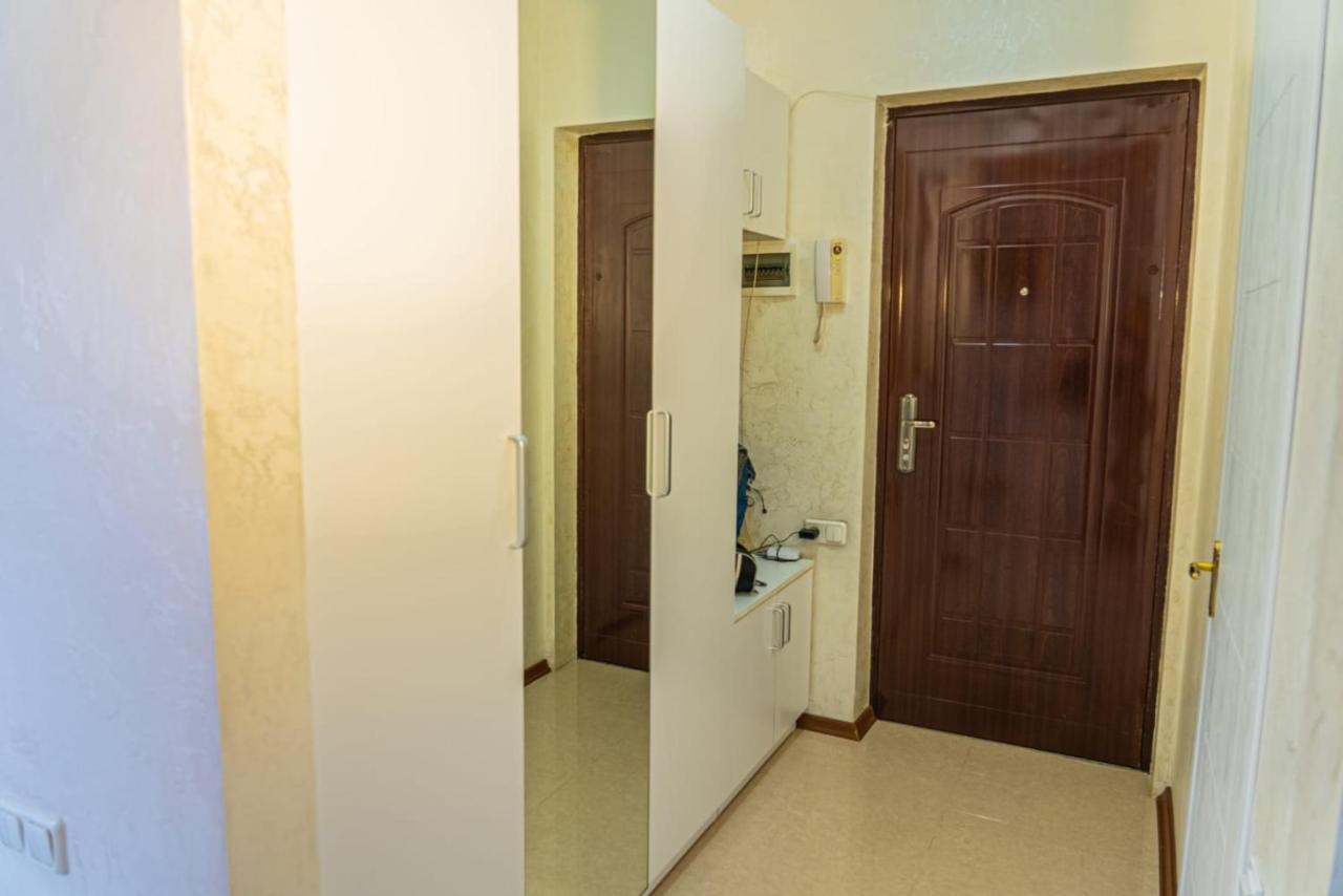 Tavdadebuli Apartment Batoemi Buitenkant foto